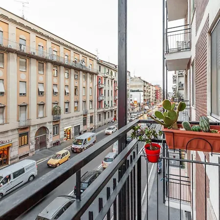 Sweet Apartment Rossi 57 Milan Exterior photo